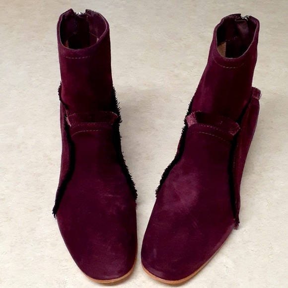 NEW!! Bernardo Ankle Boots - Picture 3 of 6